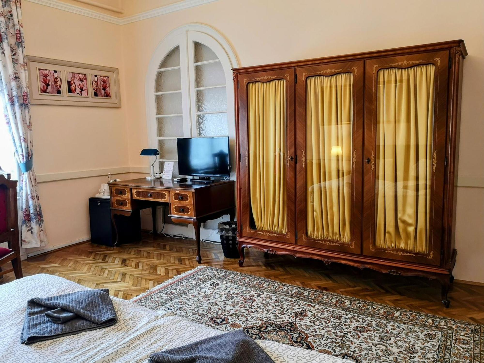Hotel Kikelet Panzio Dunakeszi Zimmer foto